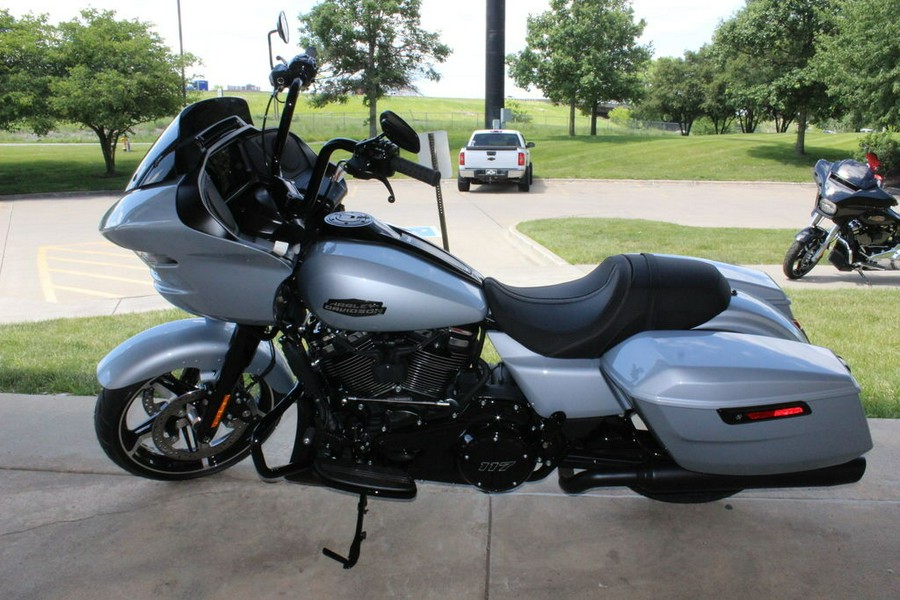 2024 Harley-Davidson® FLTRX - Road Glide®