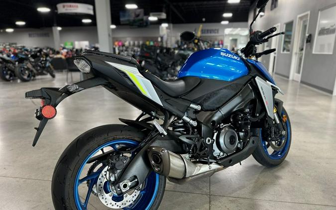 2022 Suzuki GSX-S1000