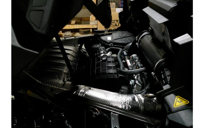 2026 Can-Am Defender MAX Limited HD11