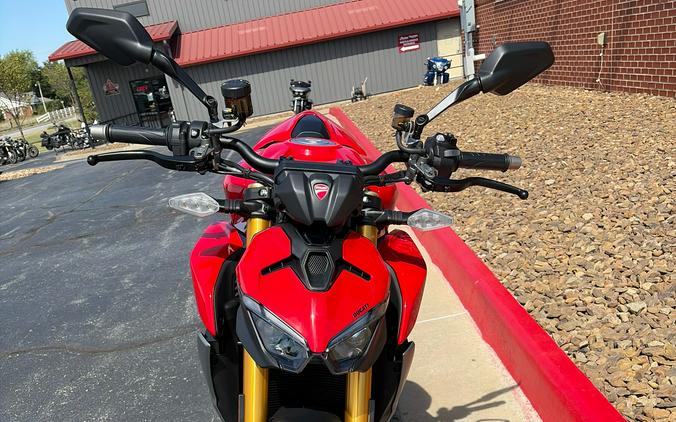 2026 Ducati Streetfighter V2 S