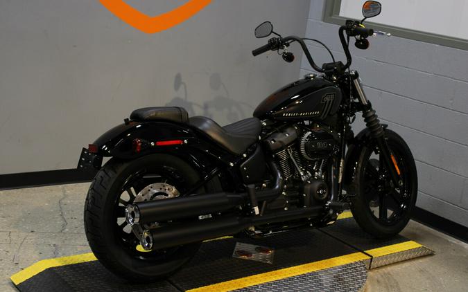 2024 Harley-Davidson Softail Street Bob 114 Cruiser FXBBS