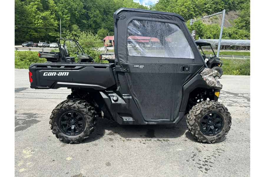 2024 Can-Am Defender DPS HD7 Camo