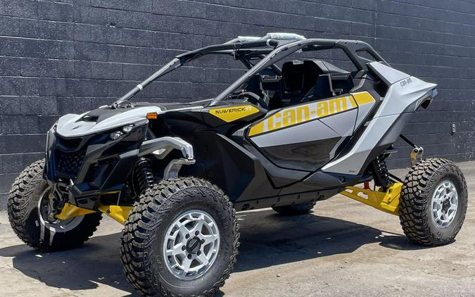 2024 Can-Am® Maverick R 999T DCT