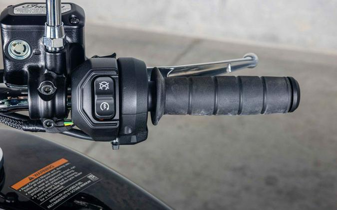 2025 Indian Scout Classic Limited +Tech Black Metallic