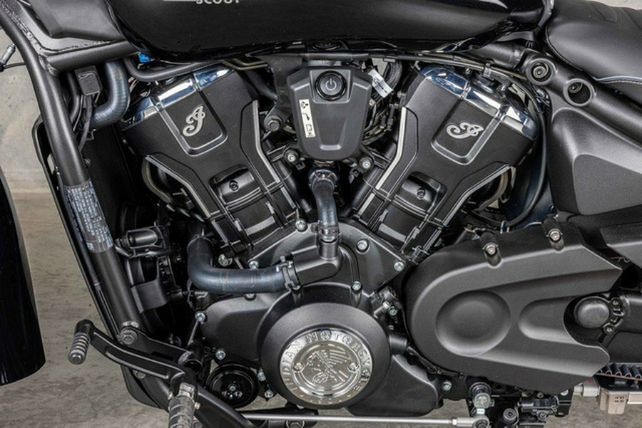 2025 Indian Scout Classic Limited +Tech Black Metallic