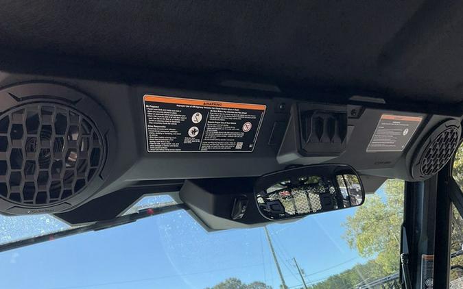 2027 Can-Am Defender XU Limited HD11