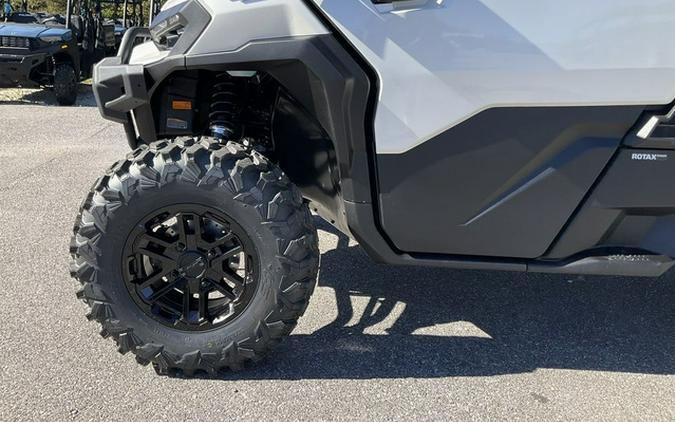 2027 Can-Am Defender XU Limited HD11