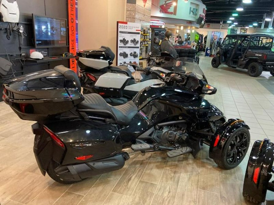 2020 Can-Am® Spyder® RT Limited Dark