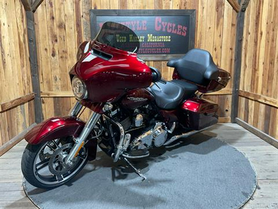2014 Harley-Davidson Street Glide® Special