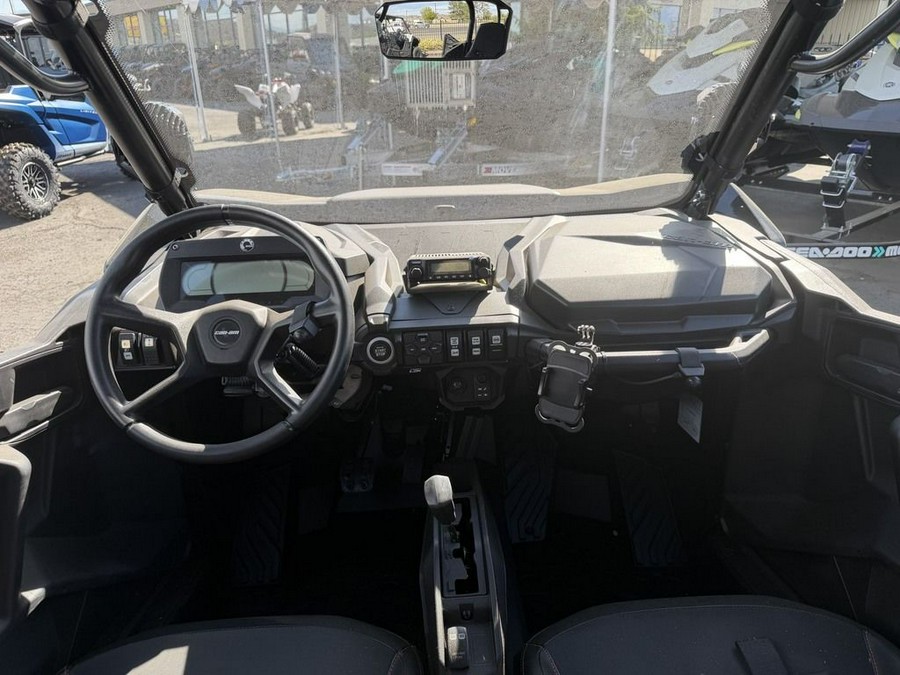 2022 Can-Am® Commander MAX XT-P