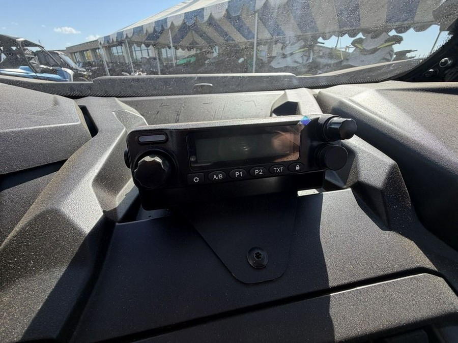 2022 Can-Am® Commander MAX XT-P