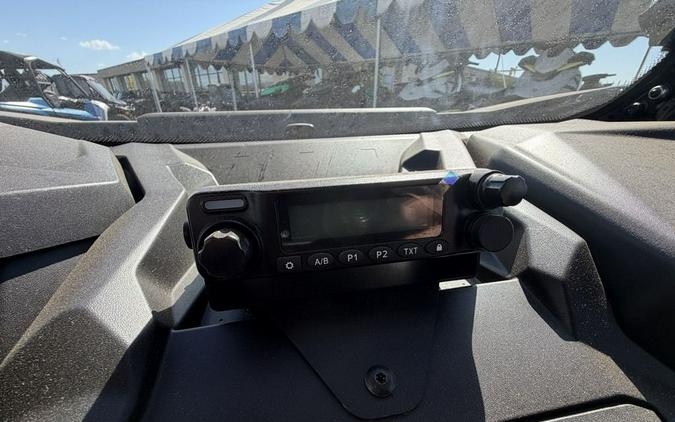 2022 Can-Am® Commander MAX XT-P