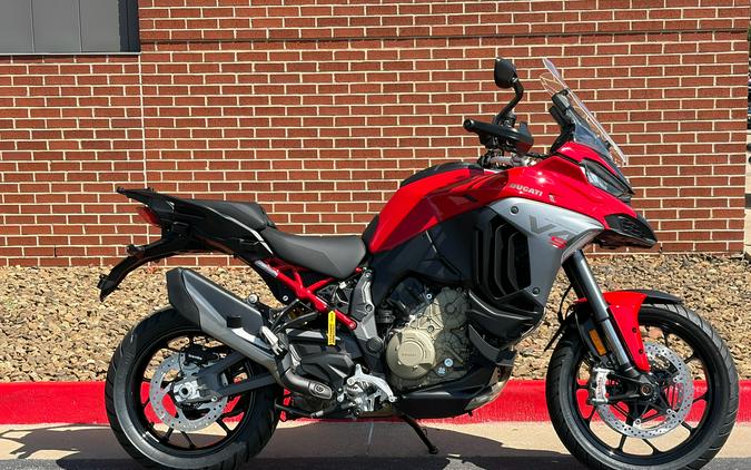 2026 Ducati Multistrada V4 S Travel & Radar