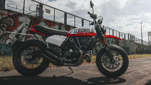 2022 Ducati Scrambler Icon Dark Review [10 Fast Facts]