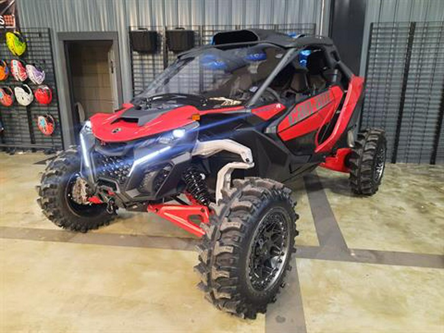 2024 Can-Am Maverick R X 999T DCT