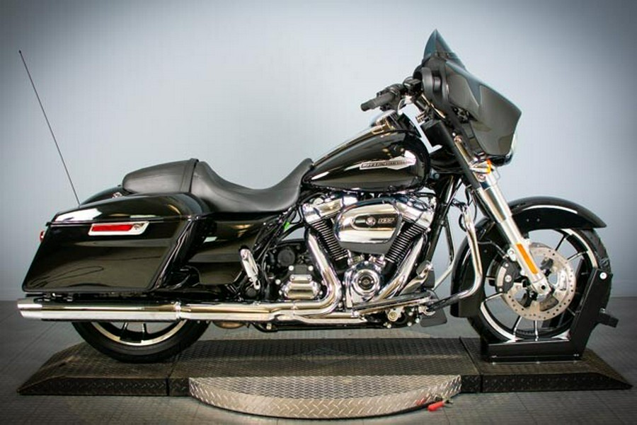 2023 Harley-Davidson Street Glide