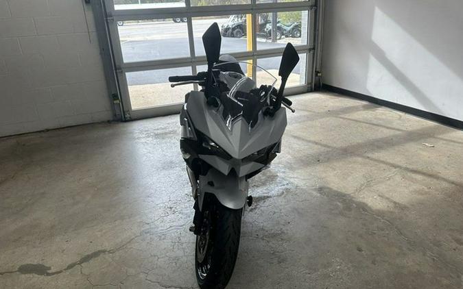 2025 Kawasaki Ninja 500 ABS