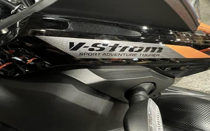 2025 Suzuki V-Strom 650XT Adventure