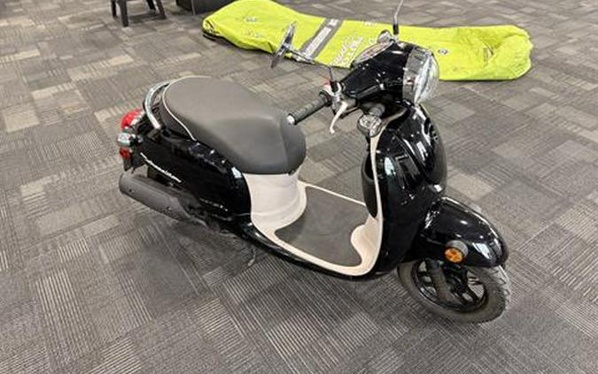 2013 Honda Metropolitan®