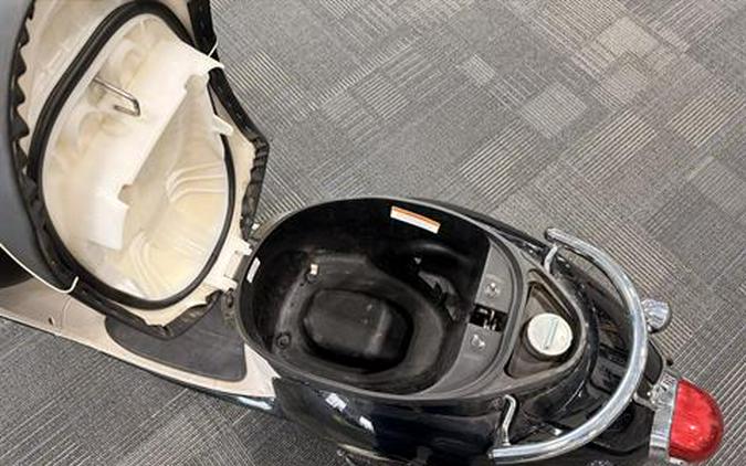 2013 Honda Metropolitan®