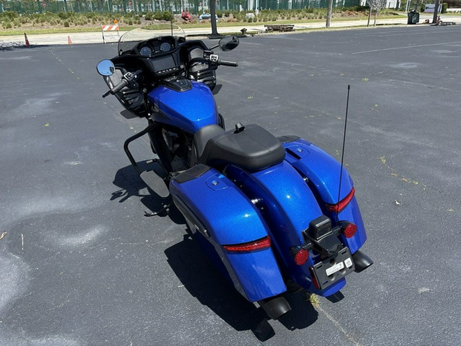 2026 Indian Challenger Dark Horse 112 W/Powerband Audio Deep Blue Metallic