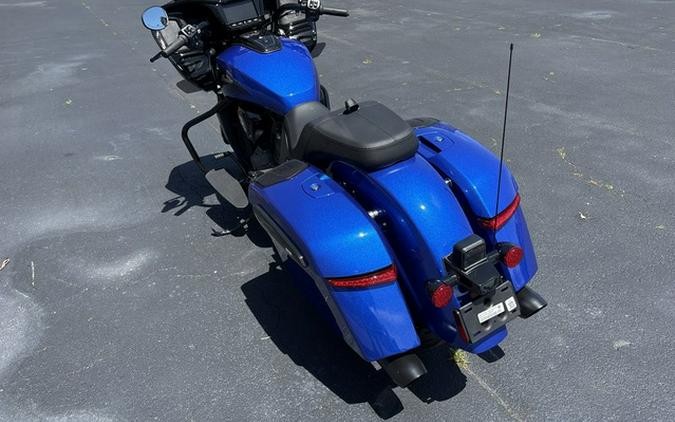 2026 Indian Challenger Dark Horse 112 W/Powerband Audio Deep Blue Metallic