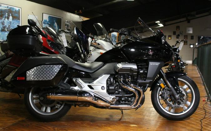 2014 Honda CTX1300