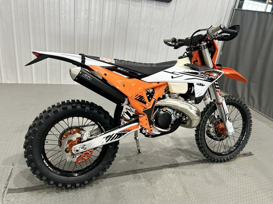 2026 KTM XC 300 W Hardenduro