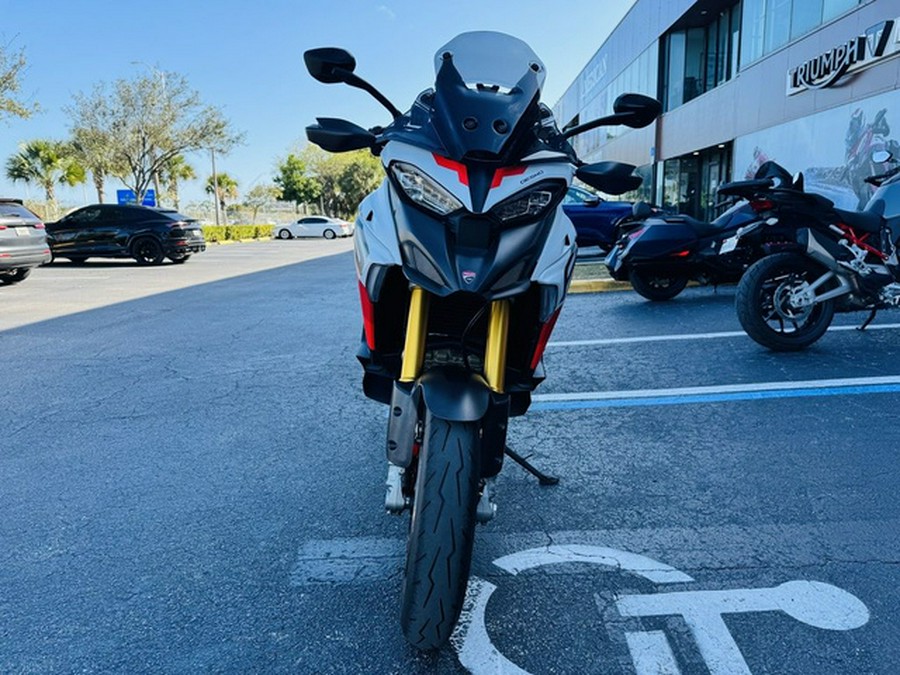 2024 Ducati Multistrada V4 RS