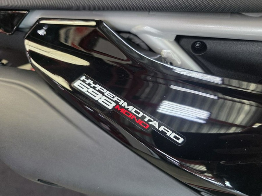 2027 Ducati Hypermotard 698 Mono Nera