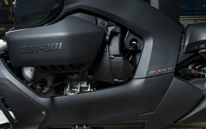 2024 Can-Am RYKER 900 SPORT