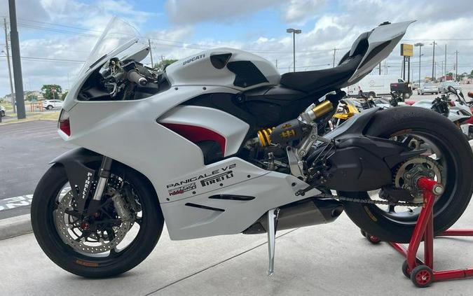 2021 Ducati Panigale V2 White Rosso Livery