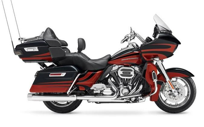 2015 Harley-Davidson® FLTRUSE - CVO™ Road Glide® Ultra