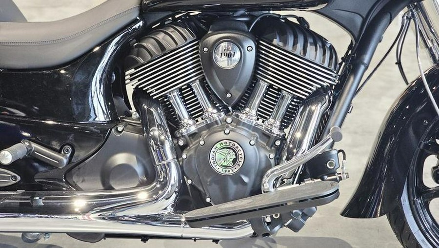 2025 Indian Motorcycle® Chieftain® Black Metallic