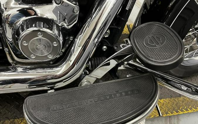 2010 Harley-Davidson® FLSTC - Heritage Softail® Classic