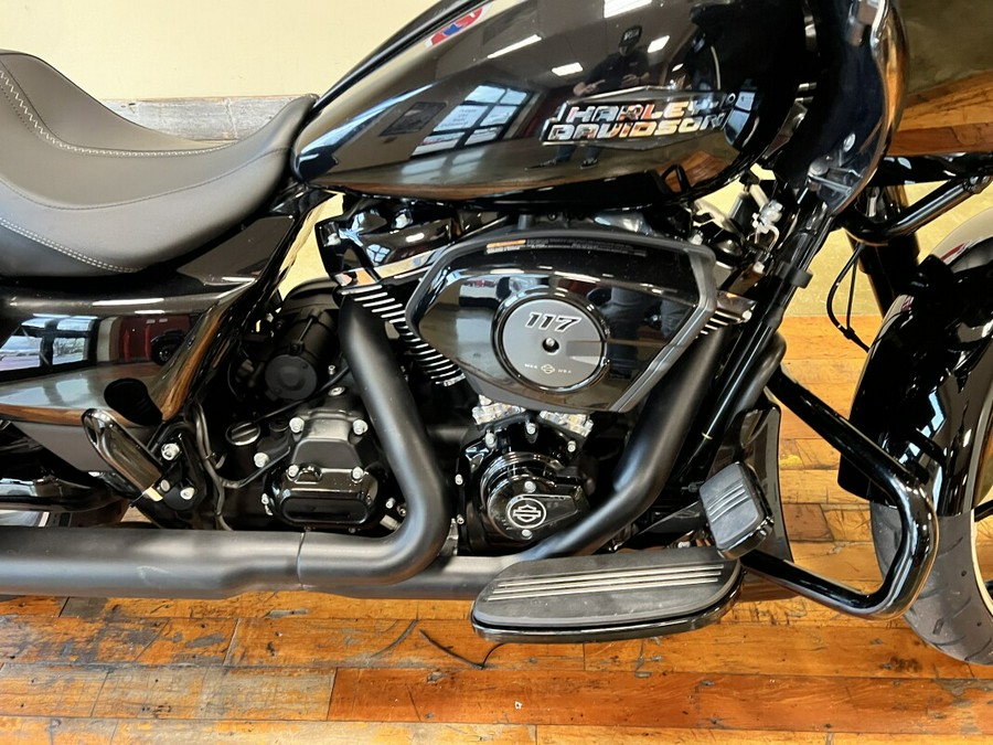 Used 2025 Harley-Davidson Road Glide Grand American Touring Motorcycle For Sale Near Memphis, TN