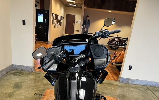 Used 2025 Harley-Davidson Road Glide Grand American Touring Motorcycle For Sale Near Memphis, TN