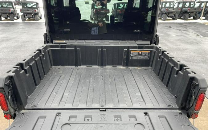 2025 Can-Am® Defender MAX Lone Star Cab HD10