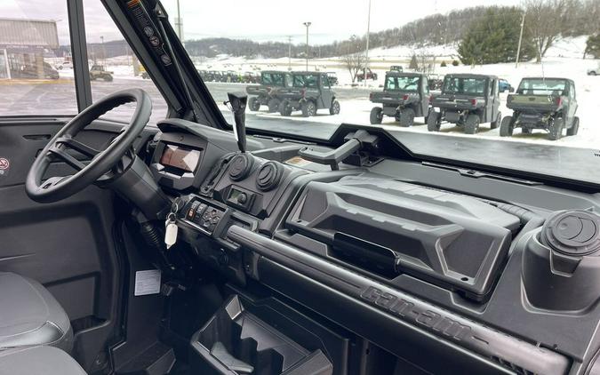 2025 Can-Am® Defender MAX Lone Star Cab HD10