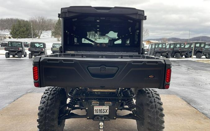2025 Can-Am® Defender MAX Lone Star Cab HD10