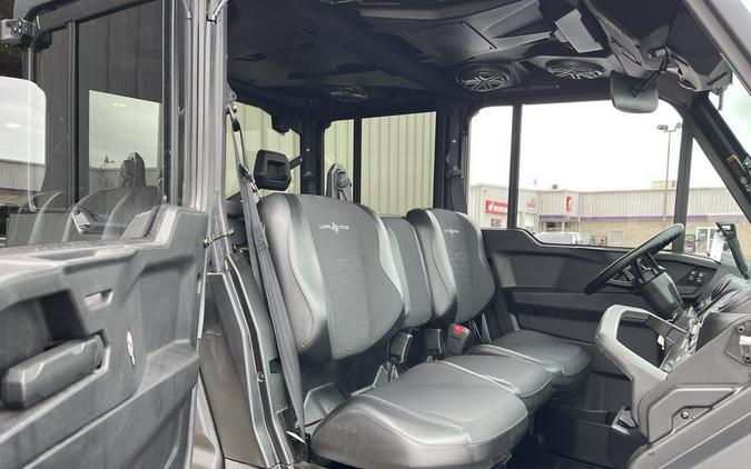 2025 Can-Am® Defender MAX Lone Star Cab HD10
