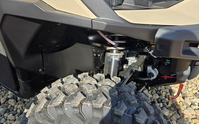 2026 CAN-AM DEFENDER LIMITED CAB HD11