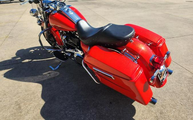 2017 Harley-Davidson® FLHR - Road King®