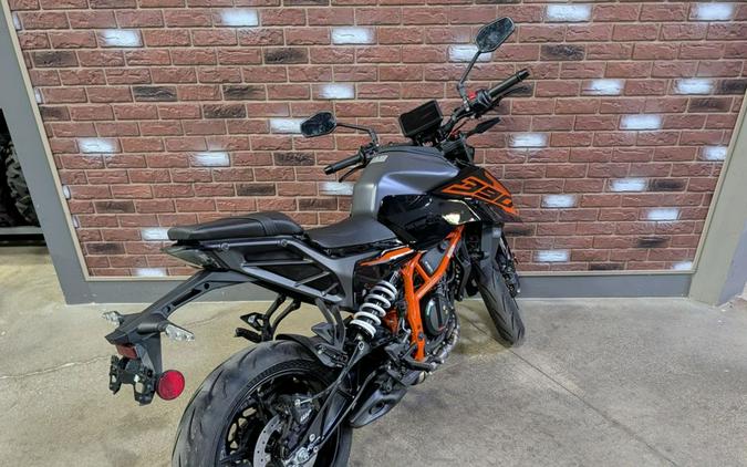 2026 KTM 390 Duke