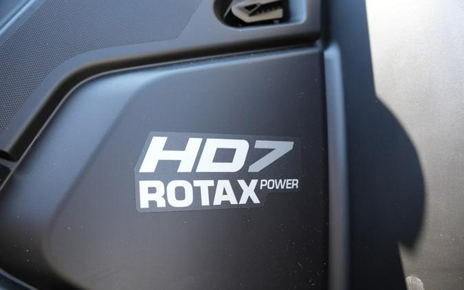 2026 Can-Am Outlander PRO XU HD7