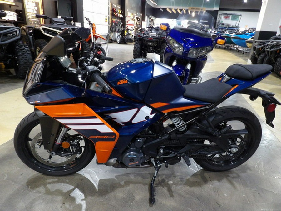 2024 KTM RC 390