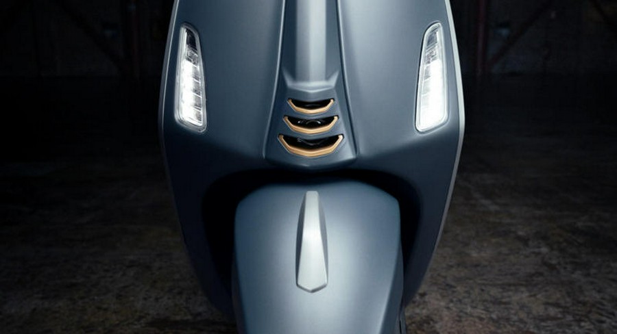 Vespa Primavera 50 - Officina 8 - Special Edition