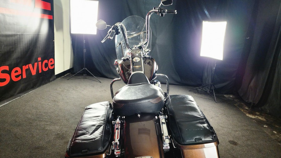 2013 HARLEY-DAVIDSON FLHR ROAD KING ANN - F638650