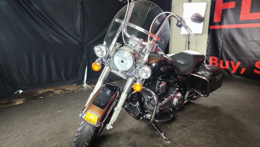 2013 HARLEY-DAVIDSON FLHR ROAD KING ANN - F638650