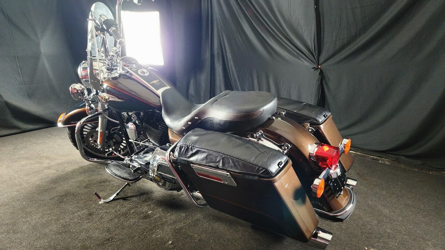 2013 HARLEY-DAVIDSON FLHR ROAD KING ANN - F638650